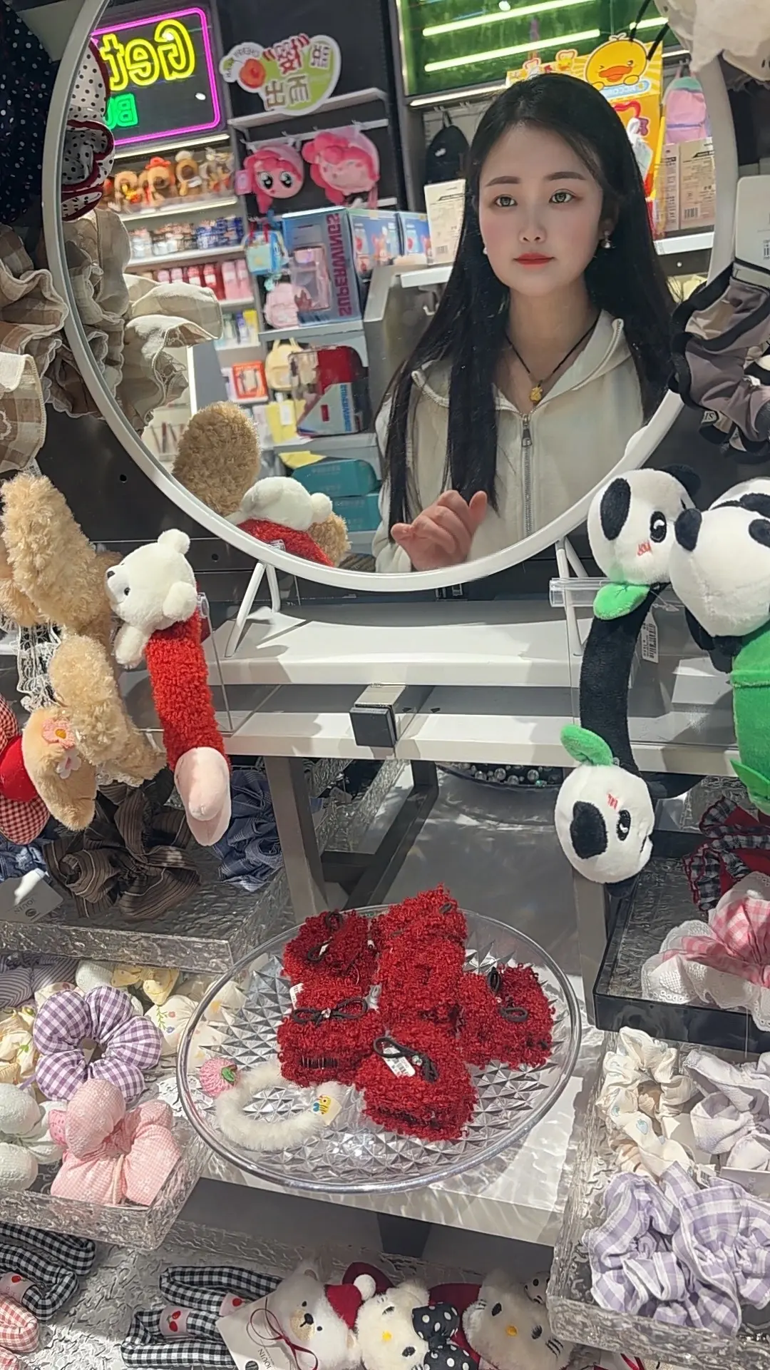 那些能把家庭经营好的人，一定是个了不起的人，你要知道这个世界上，不是佛...