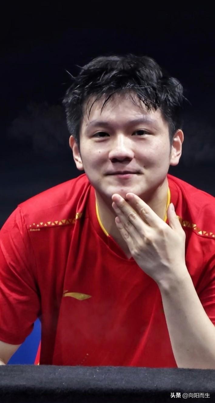 昨晚刷完WTT女单决赛的直播，
心里真不是个滋味！

这乒乓球圈子现在的风气，