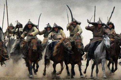 都说蒙古骑兵强横，打遍天下无敌手，那么中原骑兵和蒙古骑兵相比如何呢？
 
“蒙古