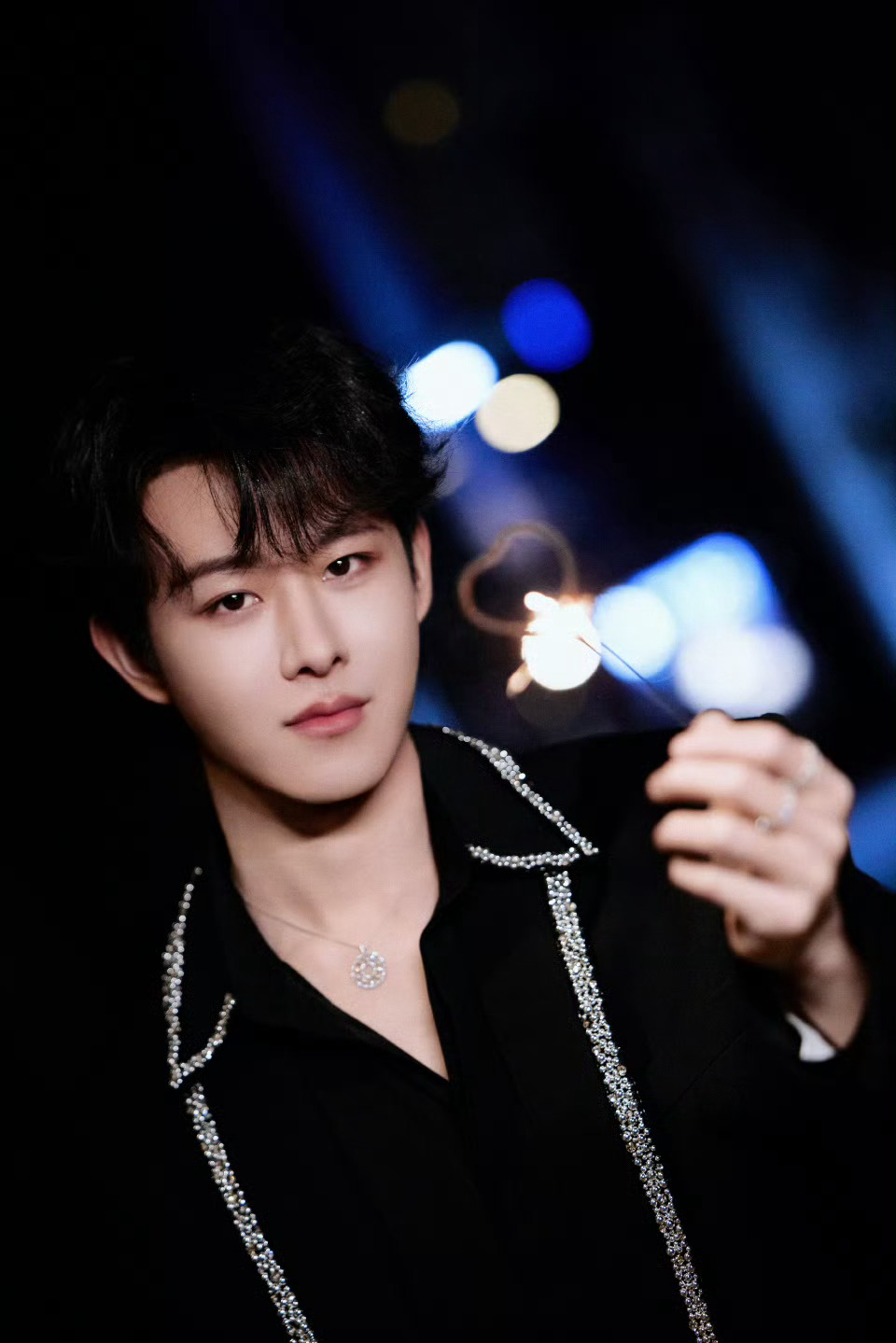 田嘉瑞连续三年央视跨年 田嘉瑞确认参加央视跨年晚会录制，连续三年参加耶，燥候