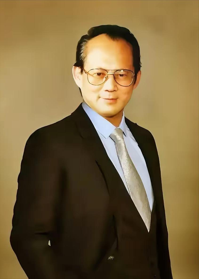 “美国条件更好，带着你的孩子移民美国吧！”这是我国医学专家吴天一前往美国与家人团