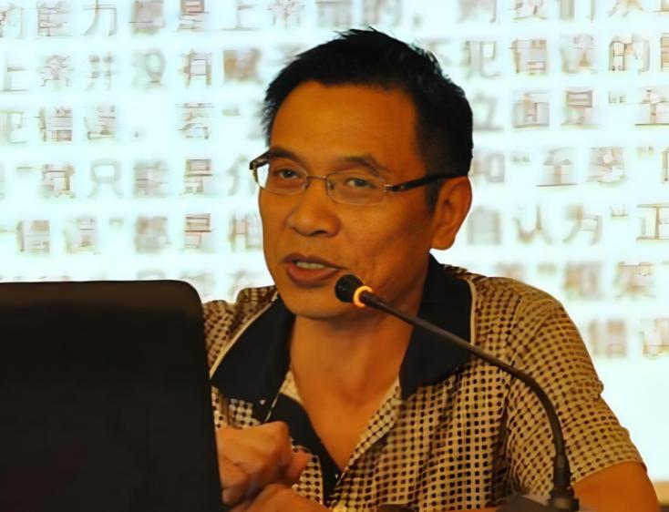 “中医不灭，天理难容？” 中南大学的教授张功耀发起万人签名，要求取消中医药，这是