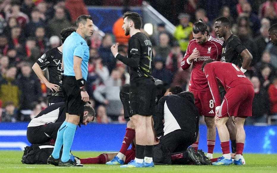 巴黎人报：埃基蒂克跟腱断裂，无缘2026年世界杯埃基蒂克跟腱断裂 北京时间4月1