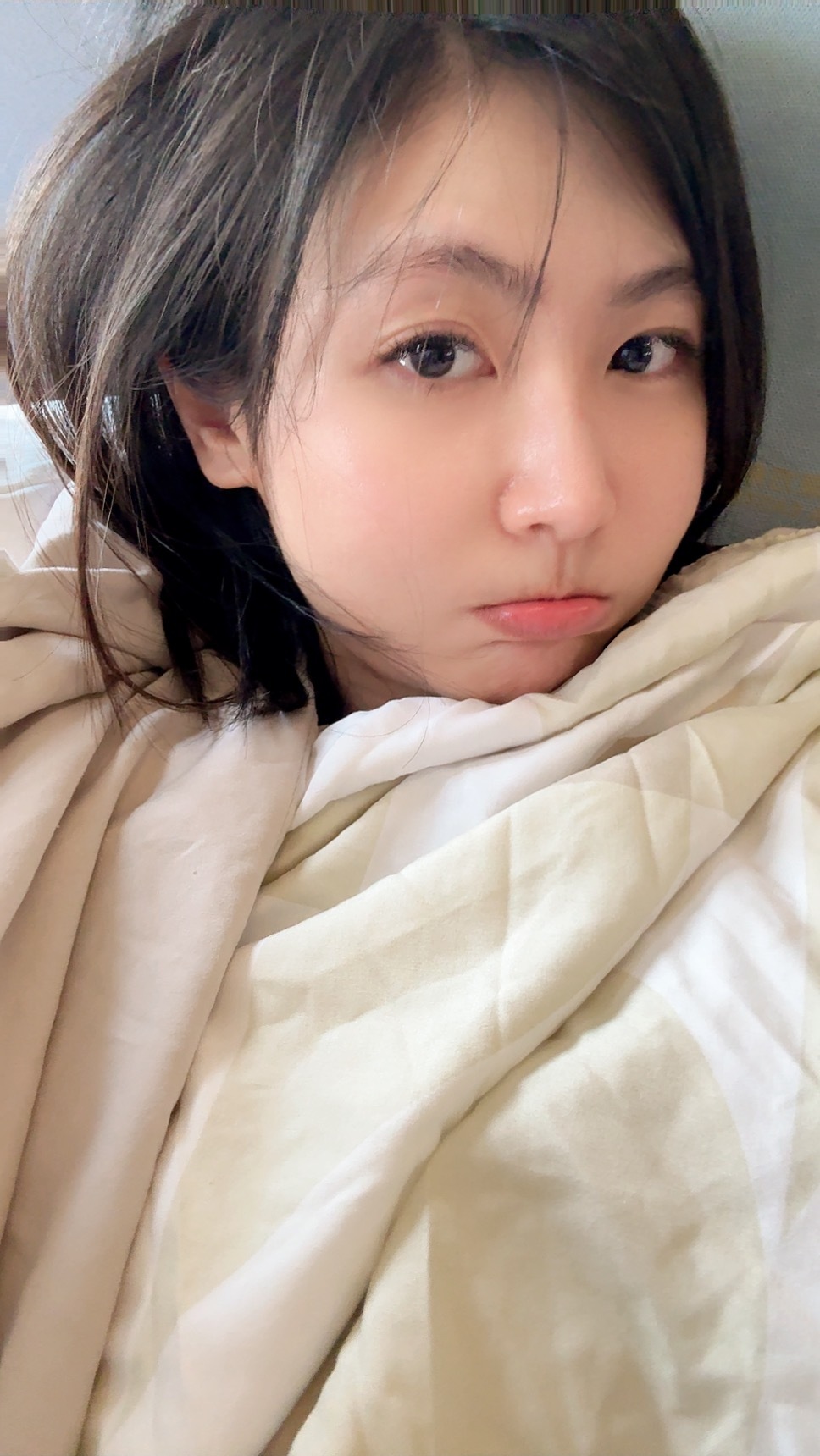 12306回应一上高铁就睡觉是因缺氧我何止是高铁…上飞机也一样犯困[苦涩][苦涩