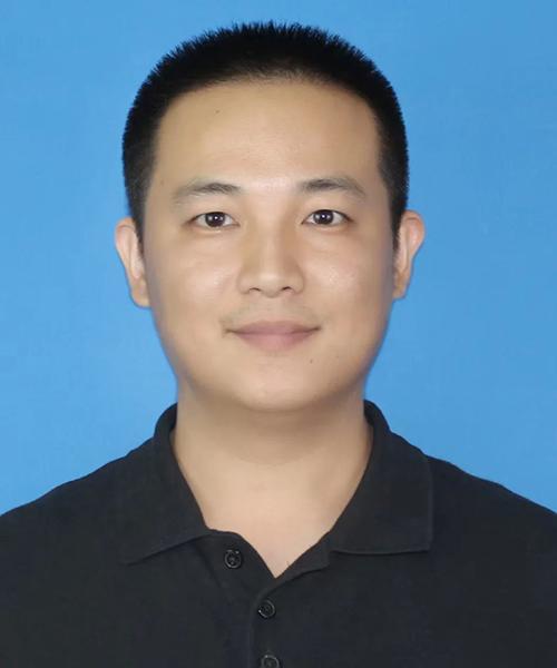 医者藏侠气，平凡见担当！裴涛两次逆行救火，温暖一座城
 
裴涛，男，1988年1
