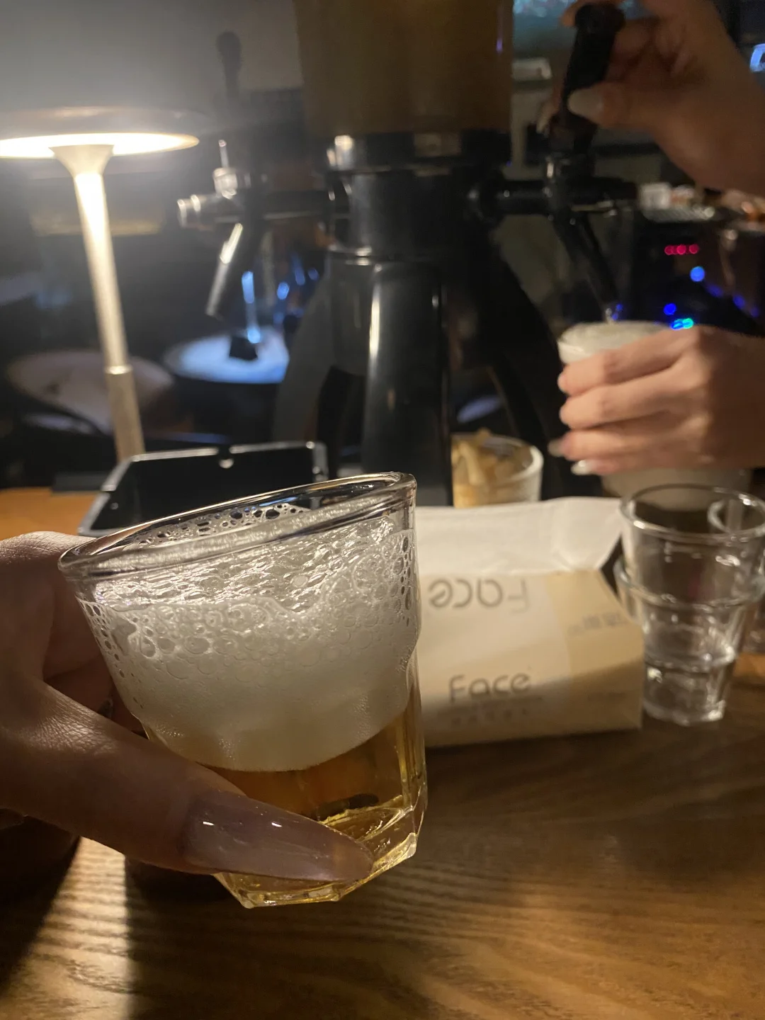 出来喝🍺一杯吗