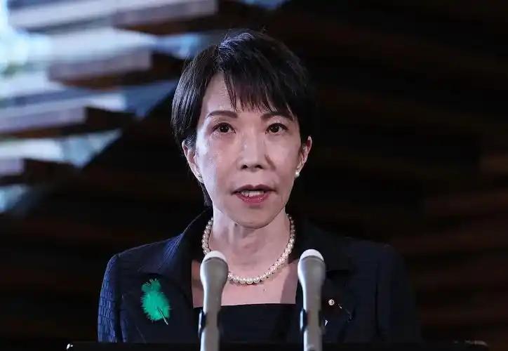 特朗普只给35分钟，日本还得感恩戴德：美日同盟的残酷真相
特朗普给了高市早苗35