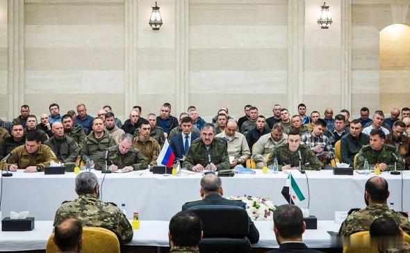 大递的大型军事代表团访问大马士革。大递倒是转的很快，过去的两眼发红的仇人，现在摇