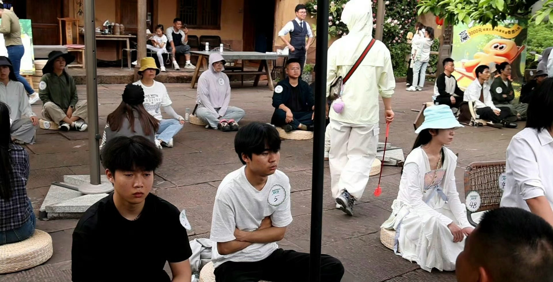 24岁女研究生赢发呆比赛冠军哈哈哈，还有这个比赛，我这里墙裂建议以下博主参与，他