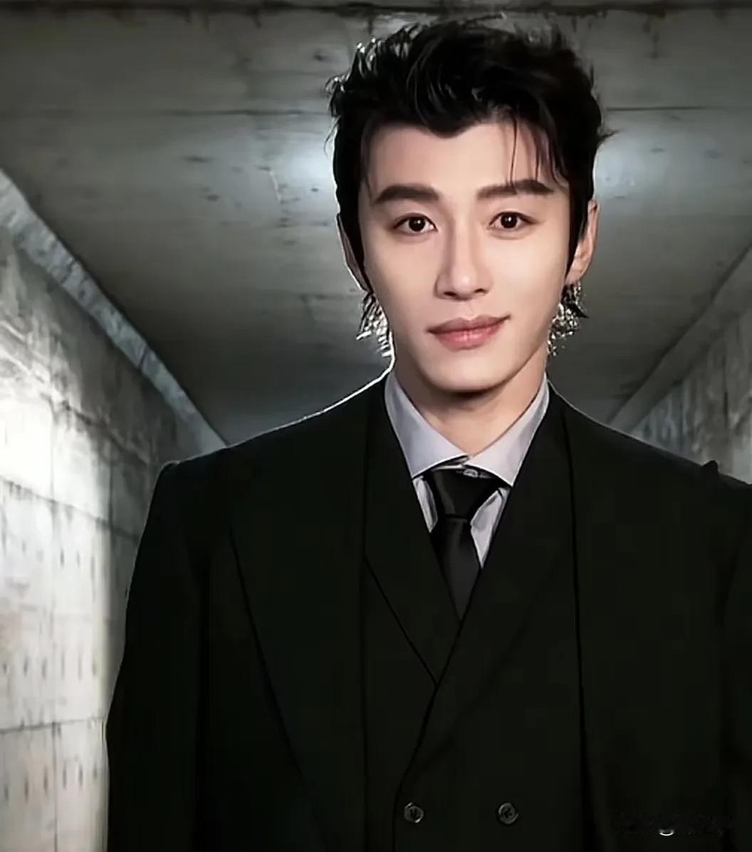 代旭升不升咖的都不耽误他拍戏，因为他本来资源也没多差，他的剧基本都是上星剧 。