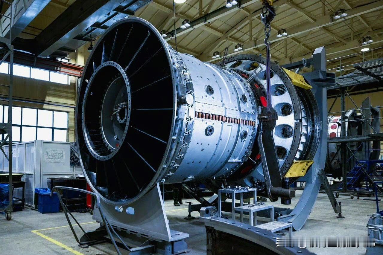 #俄乌冲突# 
快讯！俄罗斯罗斯托夫州发电厂发电厂将接收一台新的 GTD 110