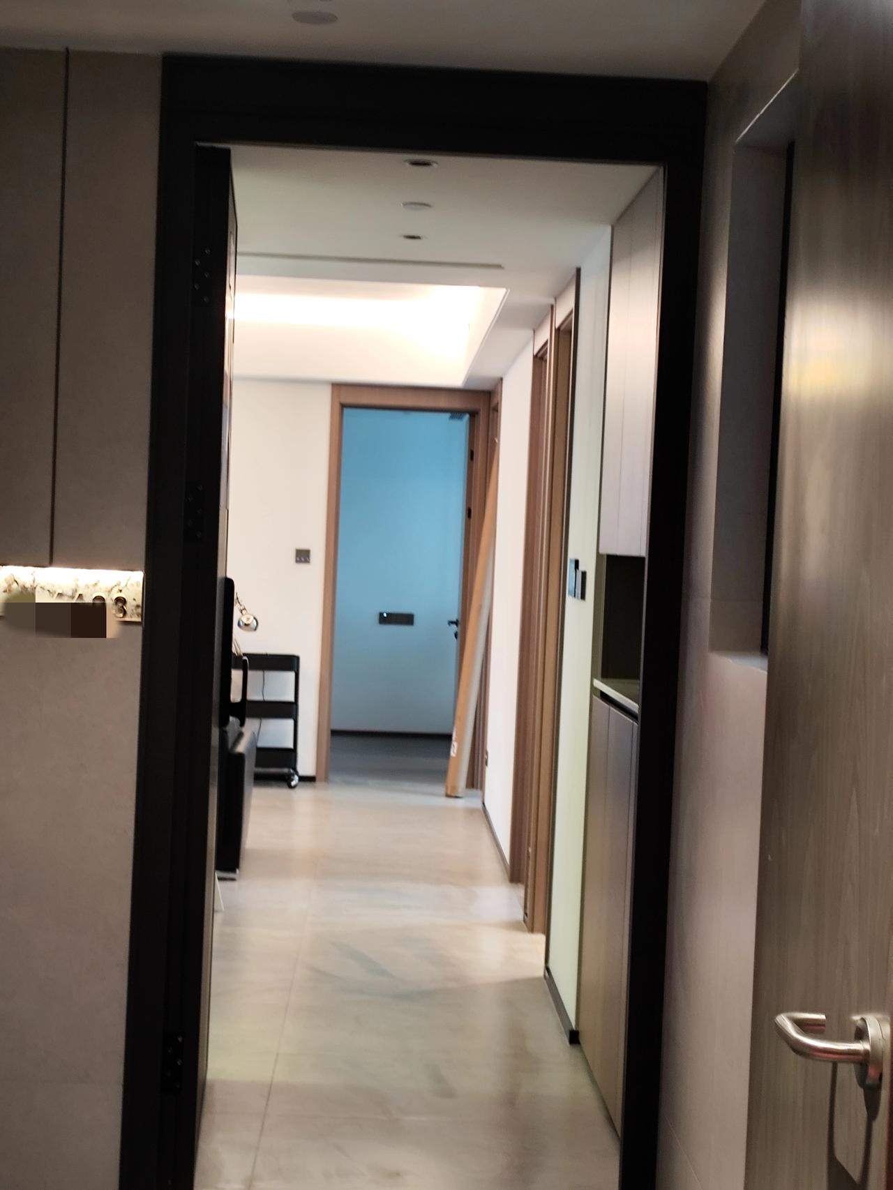 今天做了一家新房打扫，收入500元。

昨天我在店铺睡的，没有回去宝安，因为一来