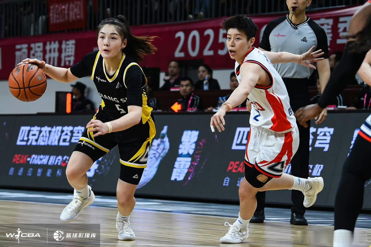 少说李缘应再次回归女篮国家队的事

如果是其她球员，我都不说这话，唯独李缘我觉得