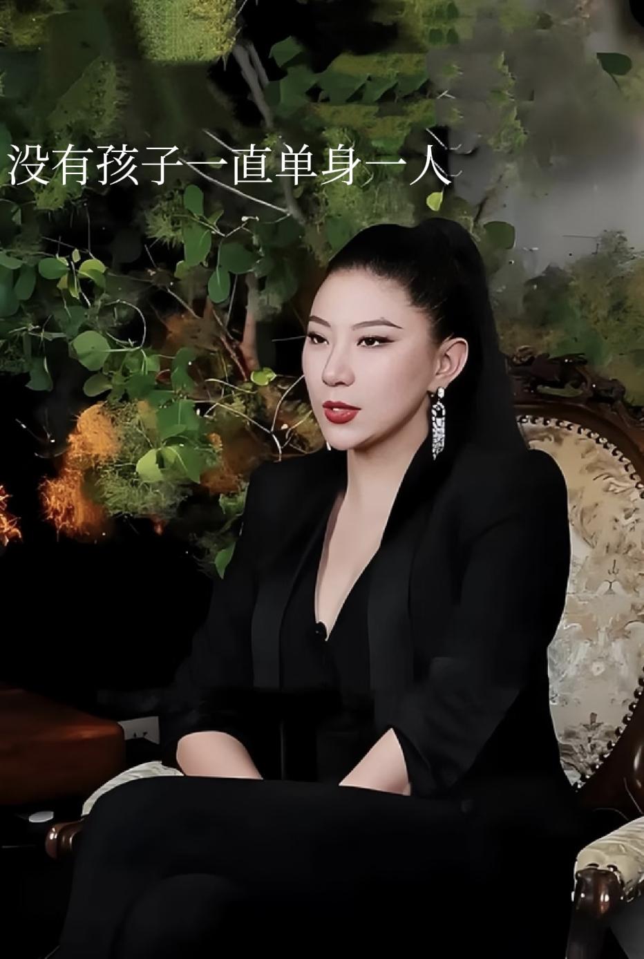 问全网所有男生一句真心话，不许藏着掖着，
如果你目前单身，会选择和四十一岁的Co