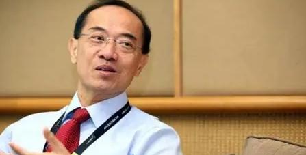 终于有人说出了大实话！美国在怕什么？新加坡前外长杨荣文一句话，说穿了这一博弈的本