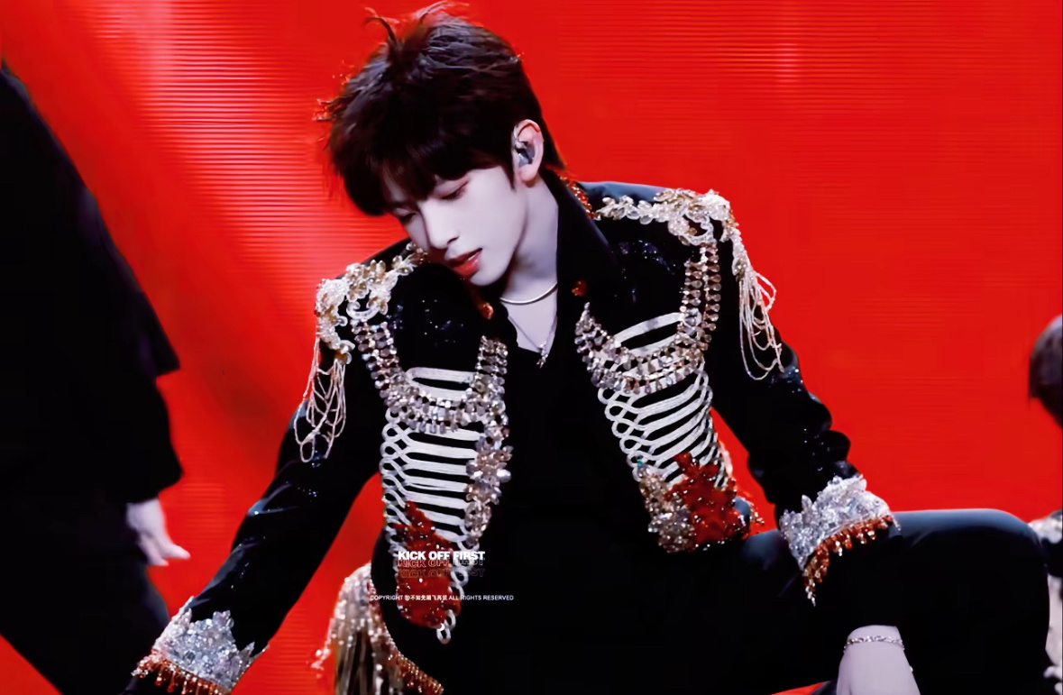 陈浚铭以热爱为帆🎒，以角色为舟🏀。