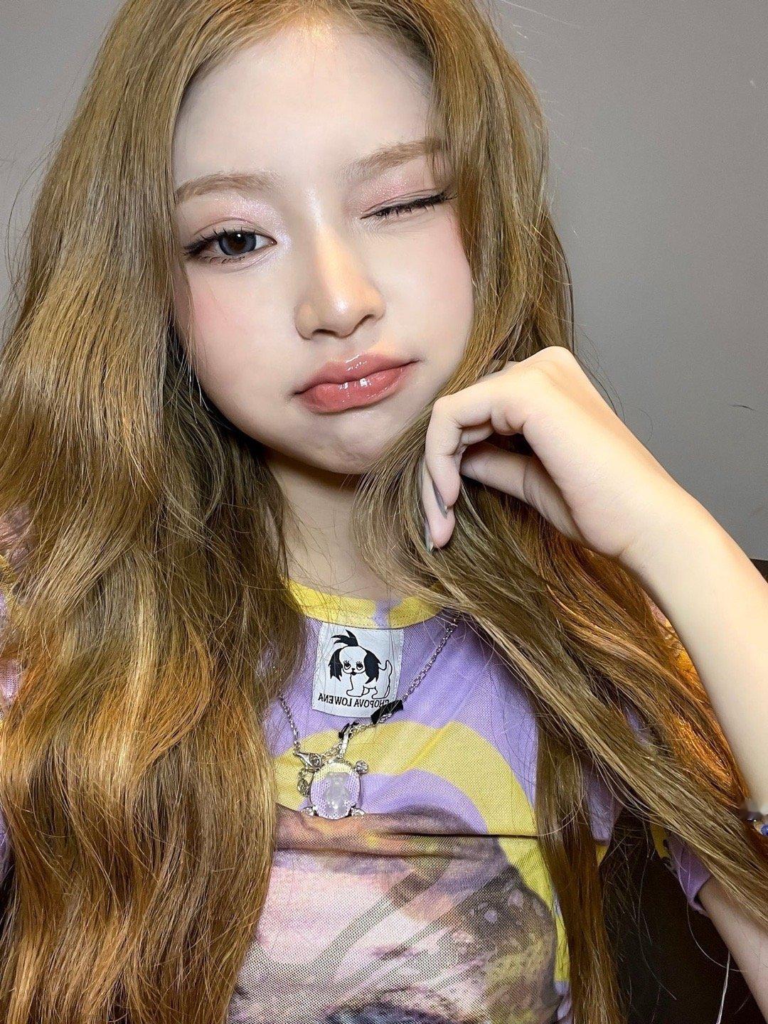 251020 KiiiKiii HAUM郭河音 ​​​