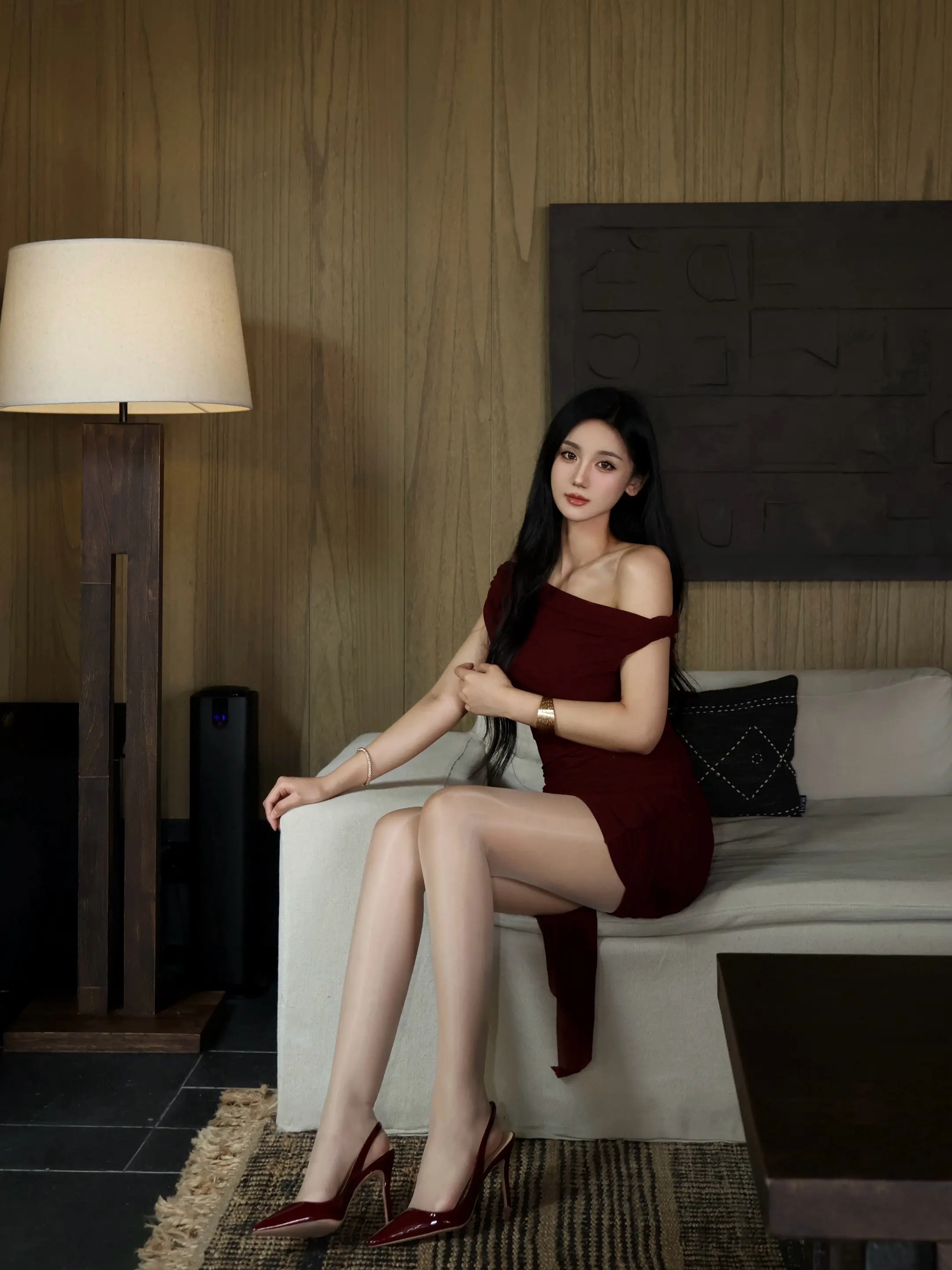 我们曾如此渴望命运的波澜 到最后才发现 人生最曼妙的风景 竟是内心的淡定与从容