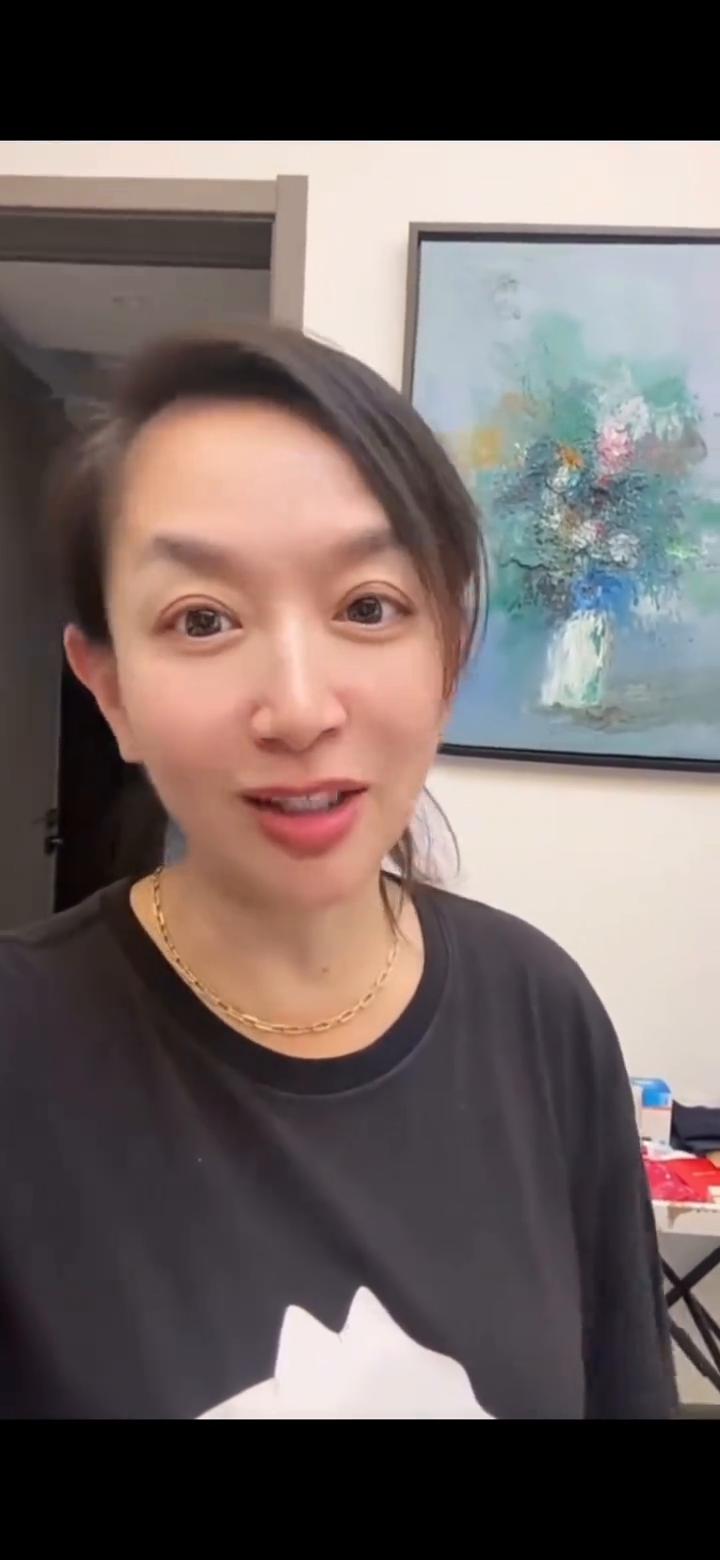 探讨个事，到底什么样的爱对孩子的爱？这两天看到好多爸爸妈妈送孩子去上大学，各种哭