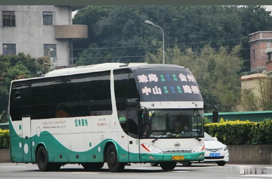 珠海市曾经的省际长途线路（四），不知还有多少在跑？
珠海—路桥
珠海—石狮
珠海