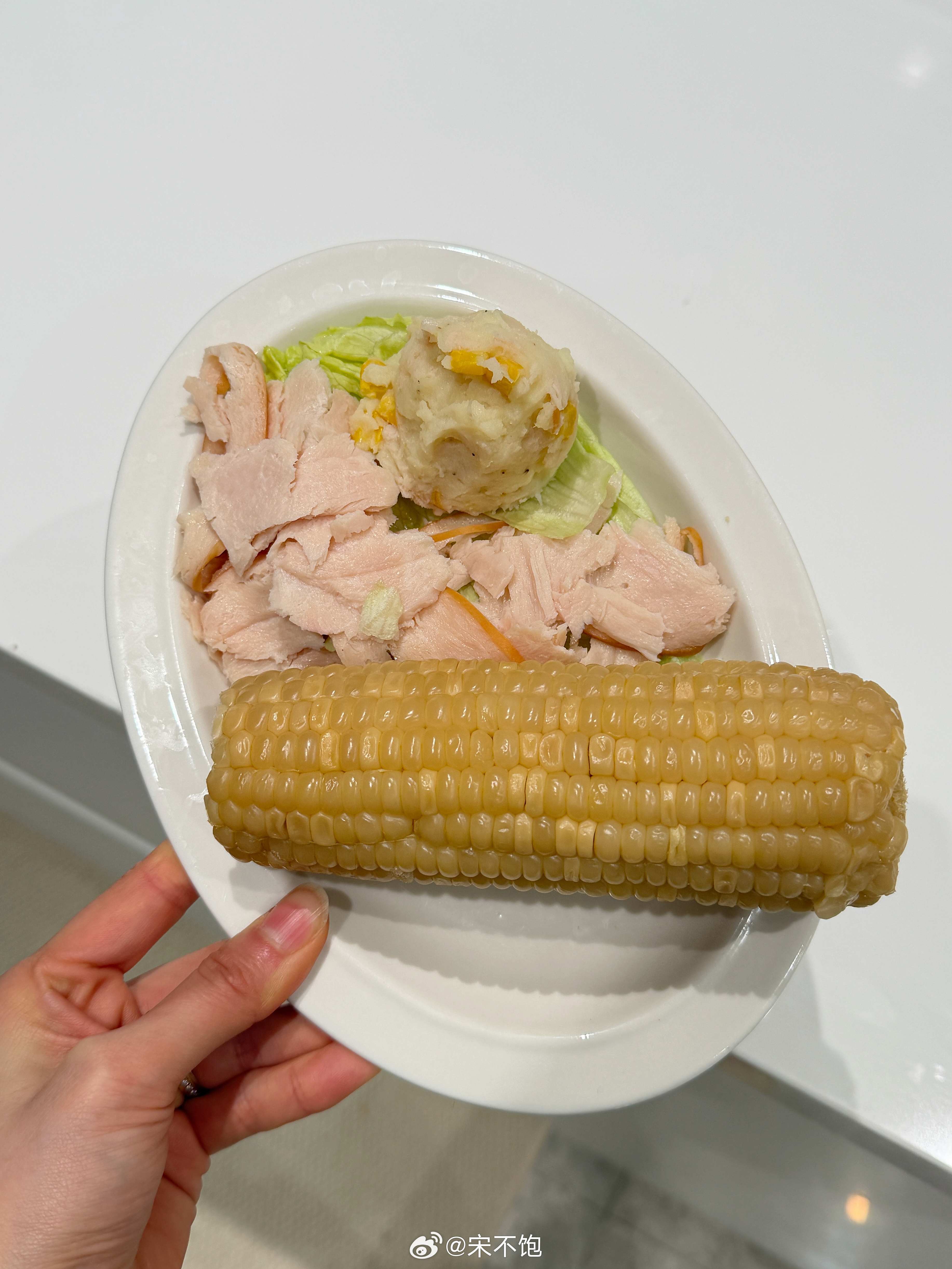 好好吃饭版减肥对我这种天生食欲旺盛、不挑食的易胖体质，尝试过网上各种爆火的方法，