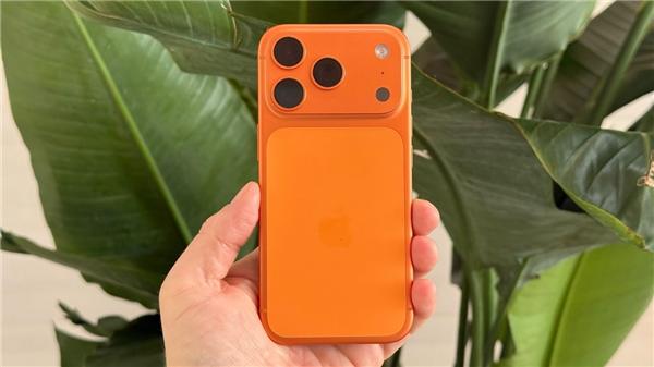 苹果彻查iPhone 17 Pro褪色：问题机型已被回收