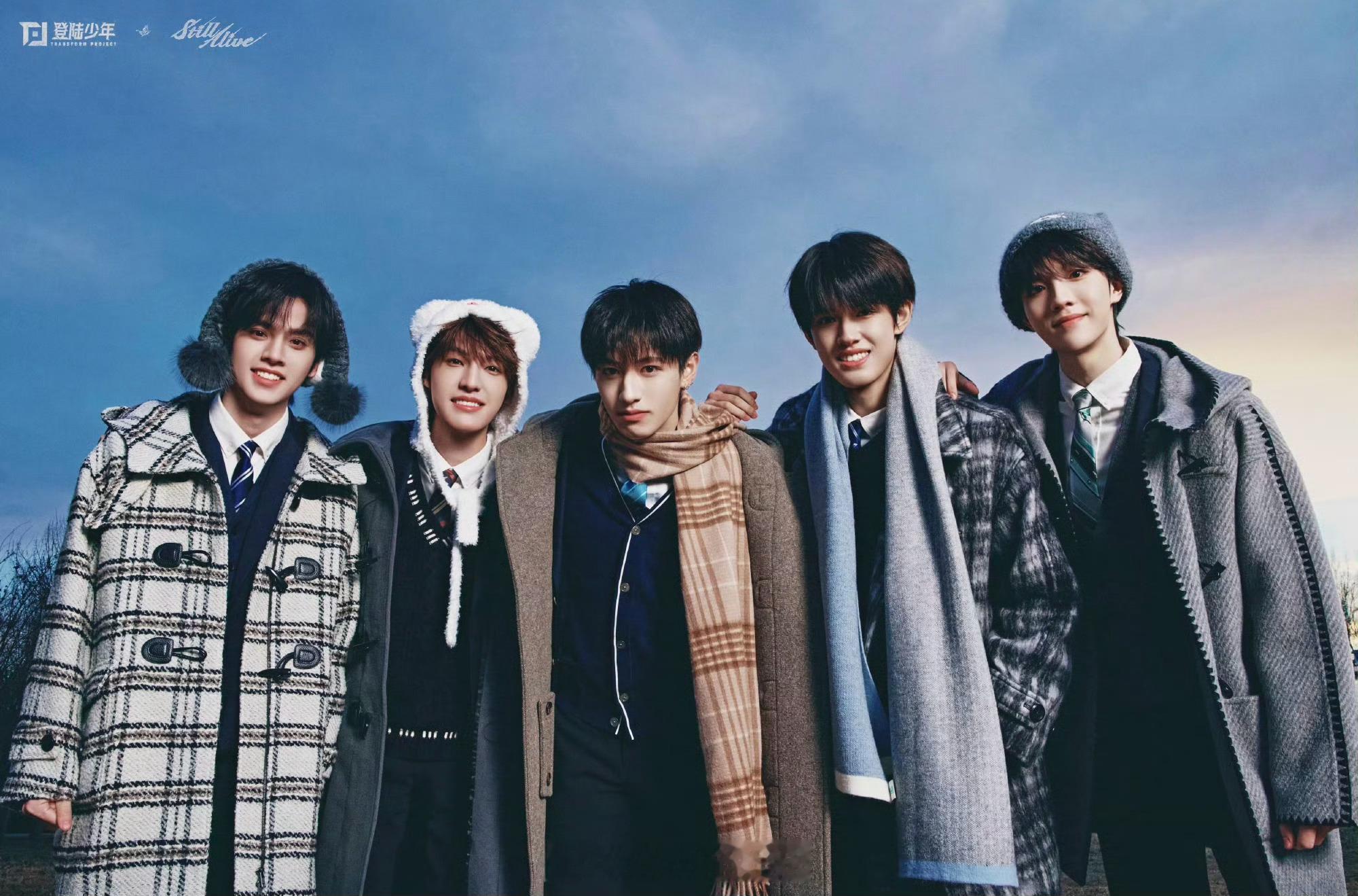 时代峰峻负责人回应登陆少年番位：“目前TOP登陆少年组合的番位，由高会粉丝投票决