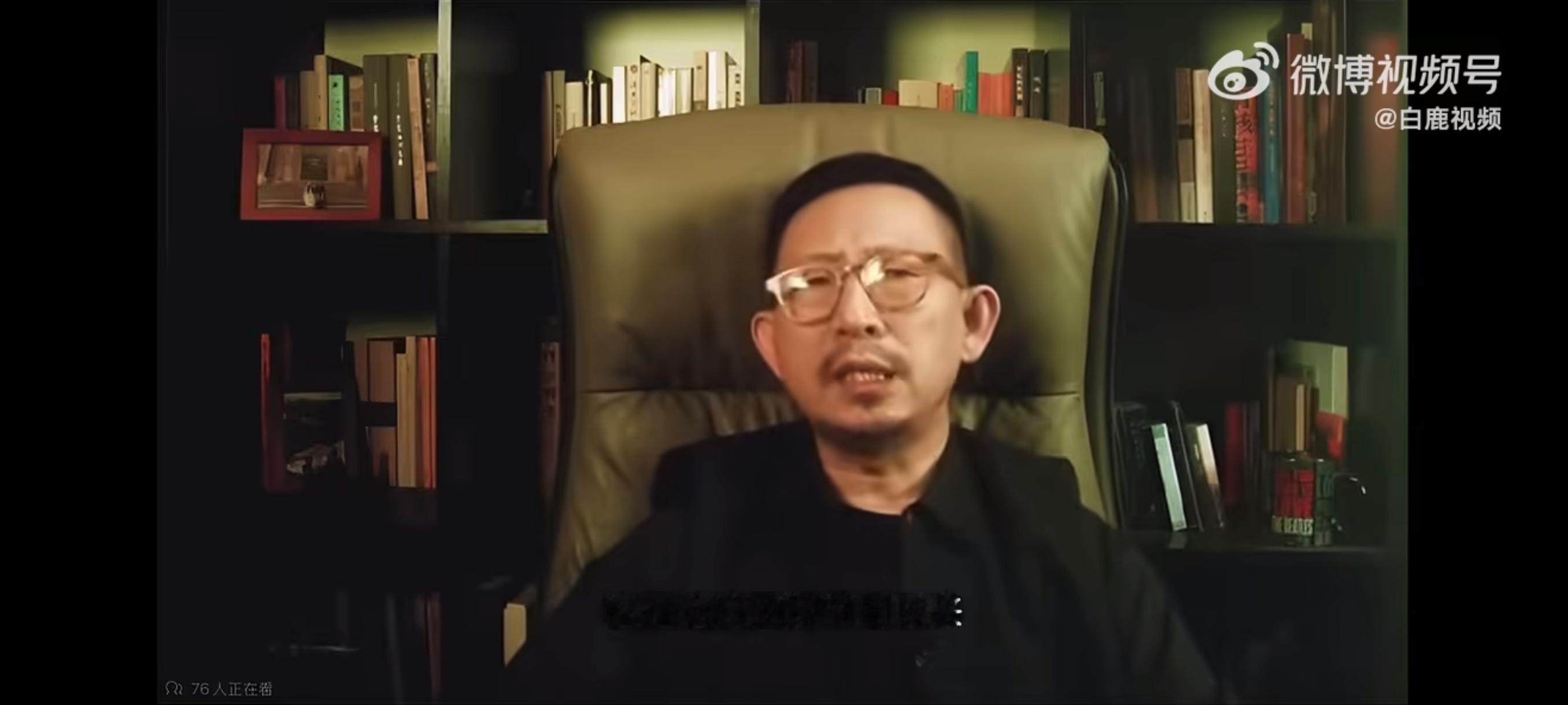 丁太升谈张碧晨淘汰 昨晚《歌手》直播，张碧晨被淘汰，不少网友觉得她发挥挺稳，不该