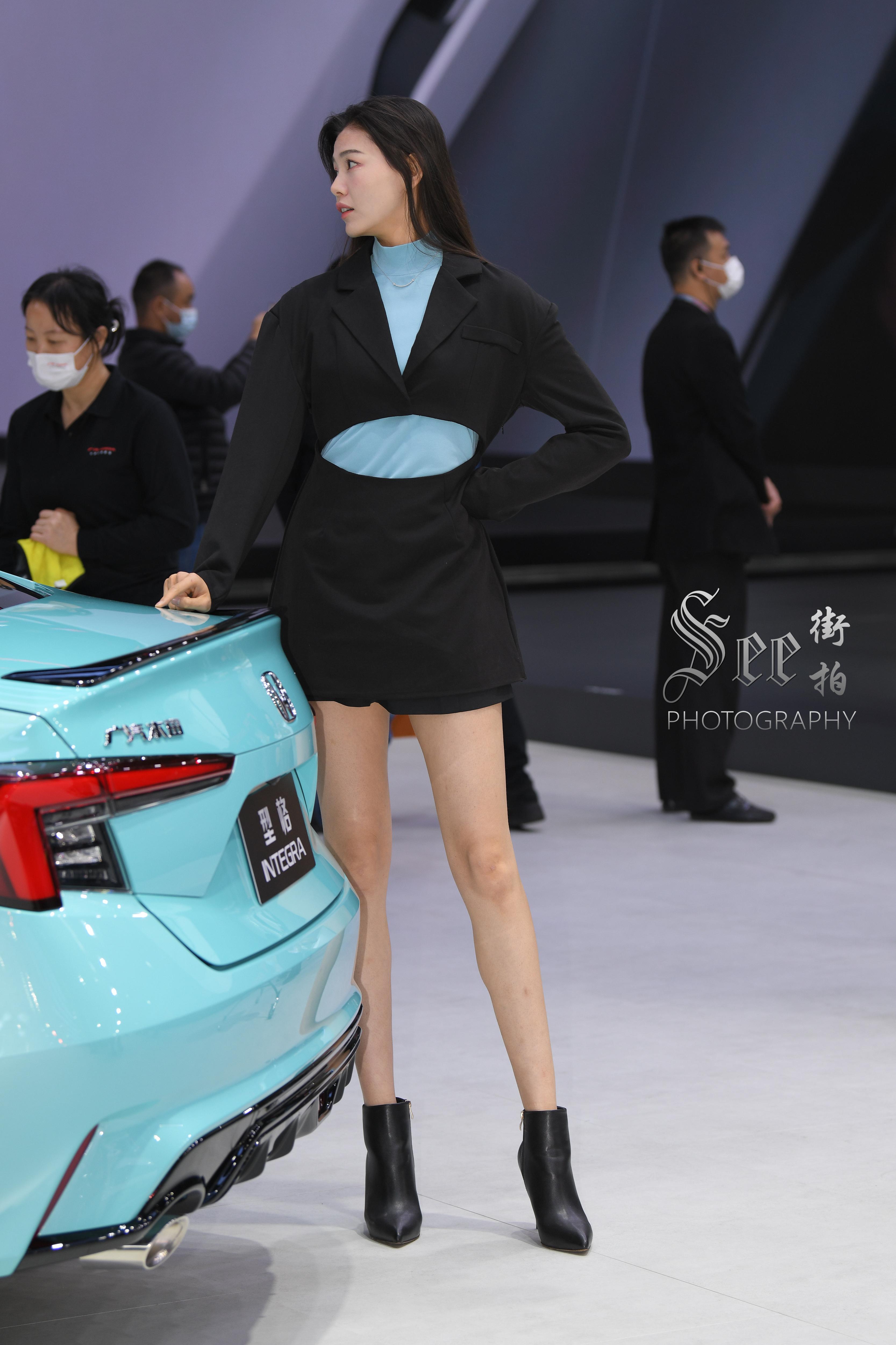 高挑靓丽~~ ​​​