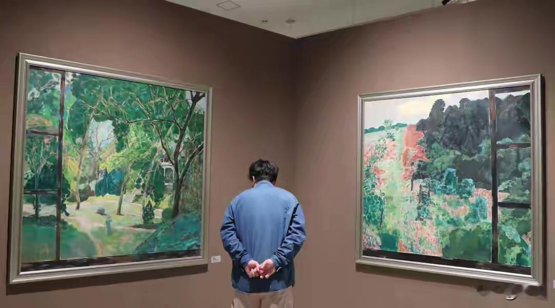 “跪着求不来尊重，站着才能赢回公道。”

这句话，用在今天的中韩外交风波上，再合