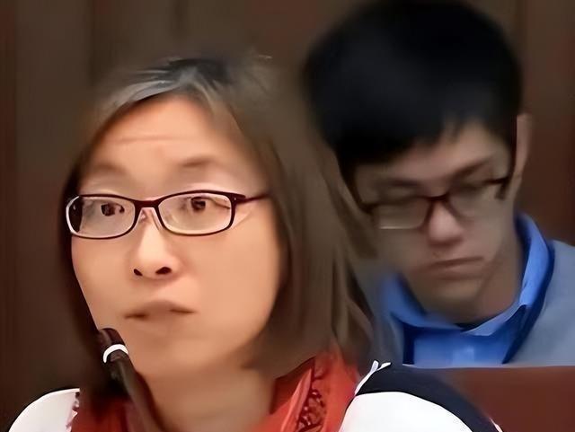 “台湾永远不可能回归中国，只要有我在，这事儿就成不了！”

这话撂得够狂吧？台独