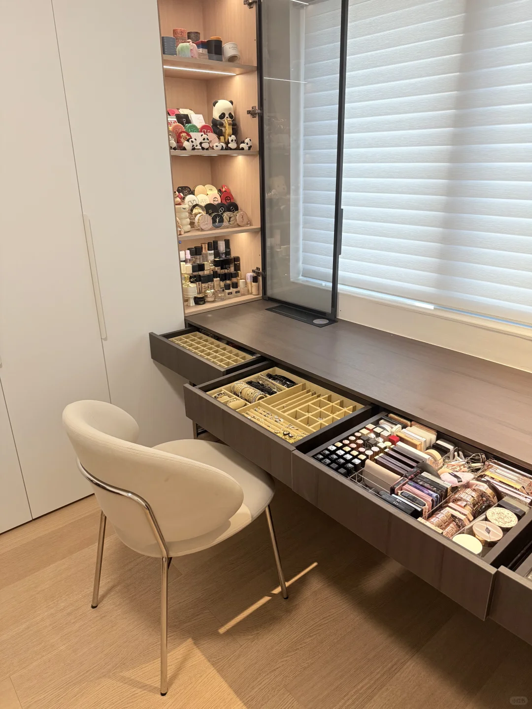 80 平小户型，也能拥有衣帽间