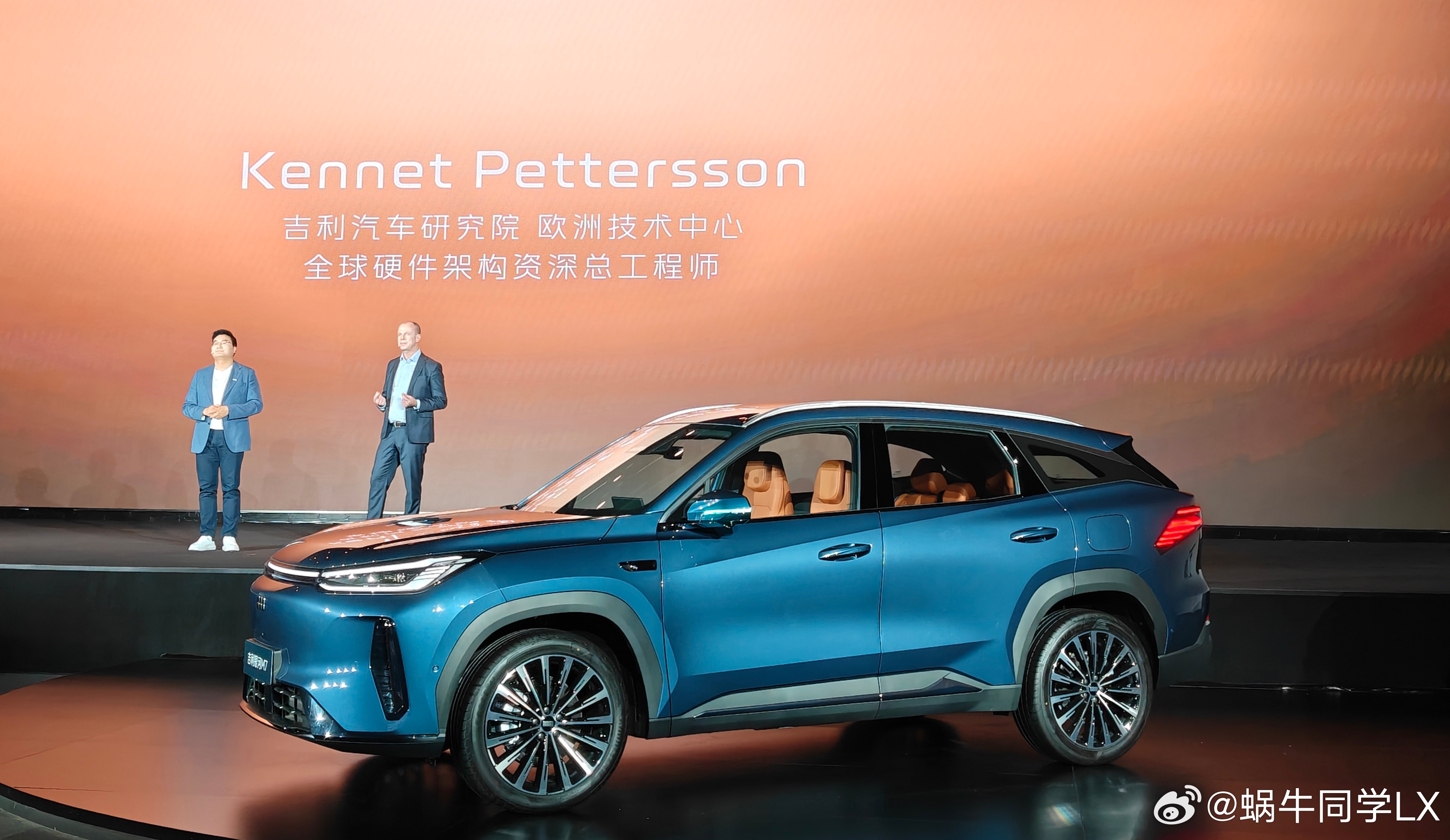 3月13日，吉利银河品牌M系列首款主流电混SUV M7，在吉曜通行衢州基地迎来产