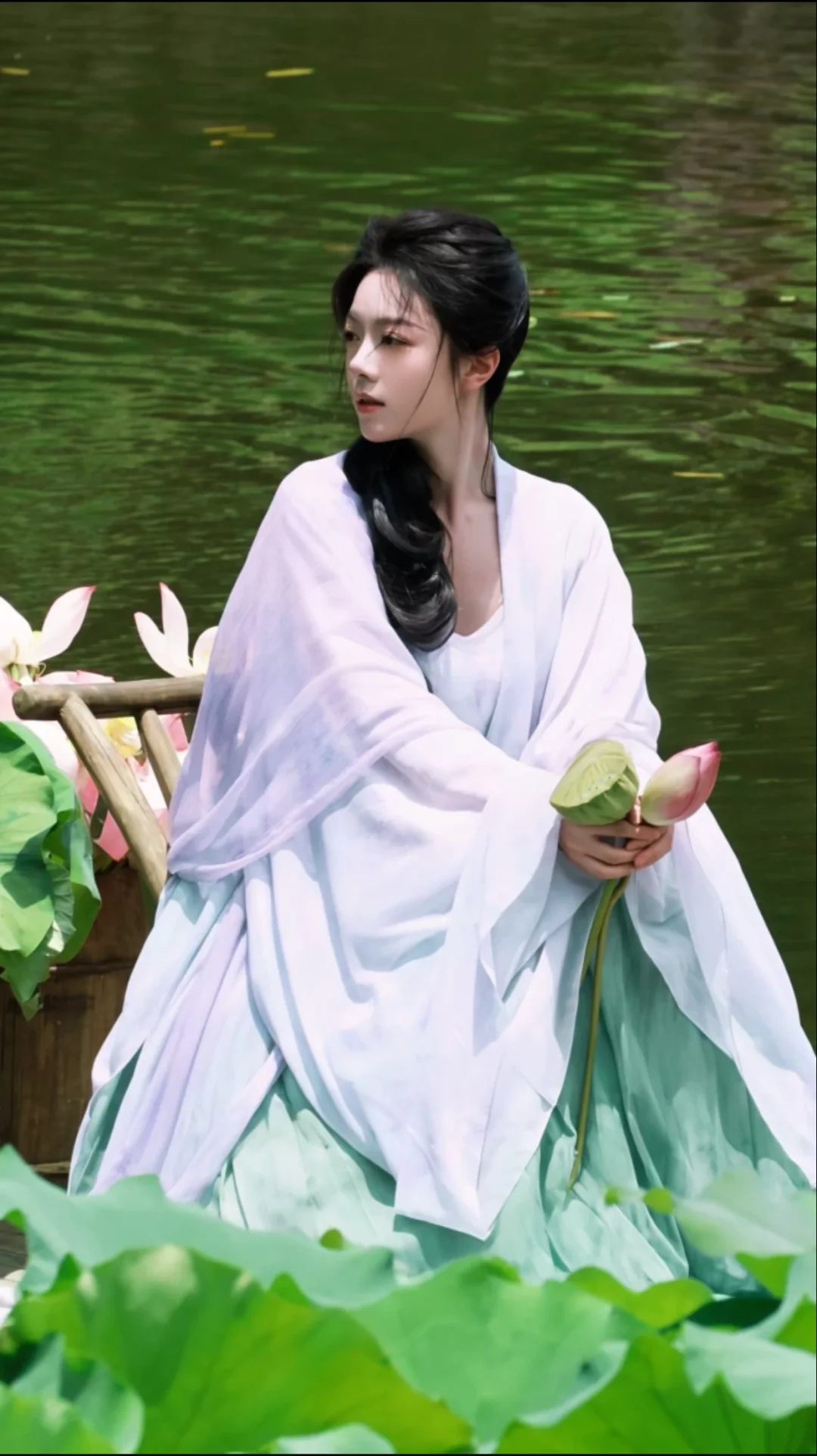 盈盈一水间🫧，脉脉不能语🪷赵今麦一念江南