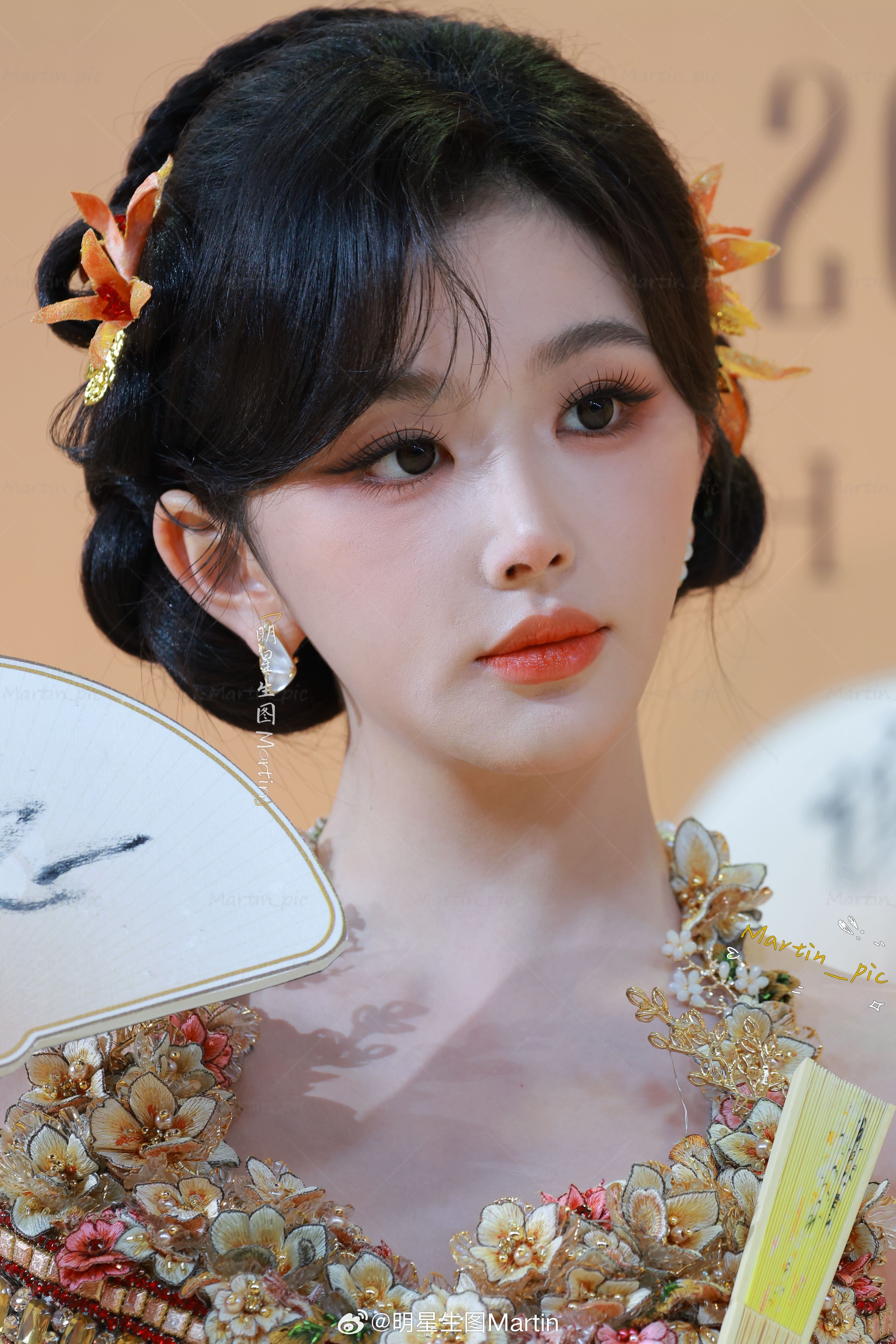 孔雪儿 孔雪儿时尚中国之夜生图 如此美萌的瓷娃娃孔雪儿