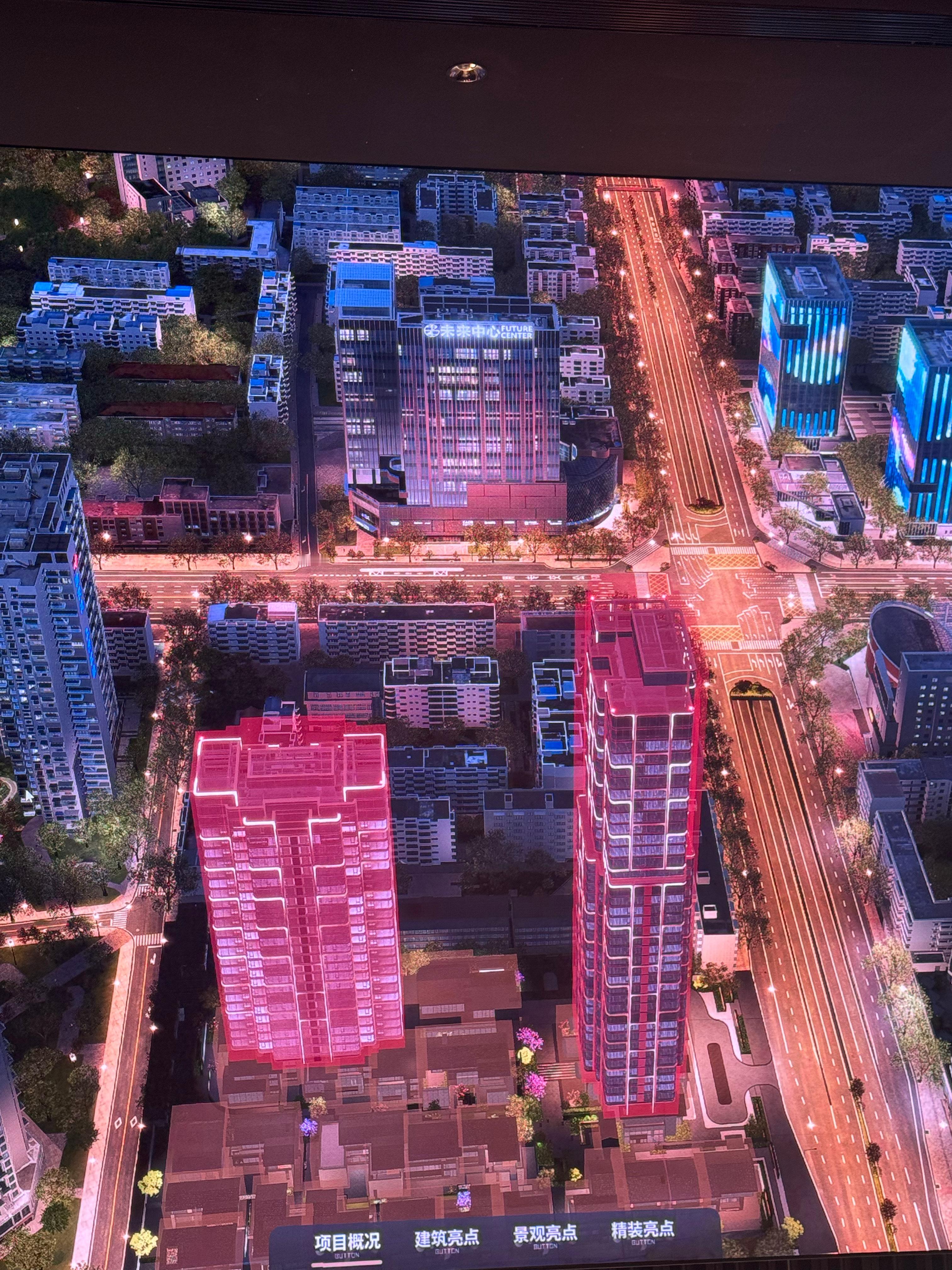 这个位置好啊 前面cago 后面明宇豪雅 左边404 右边dui 不敢想象我要是