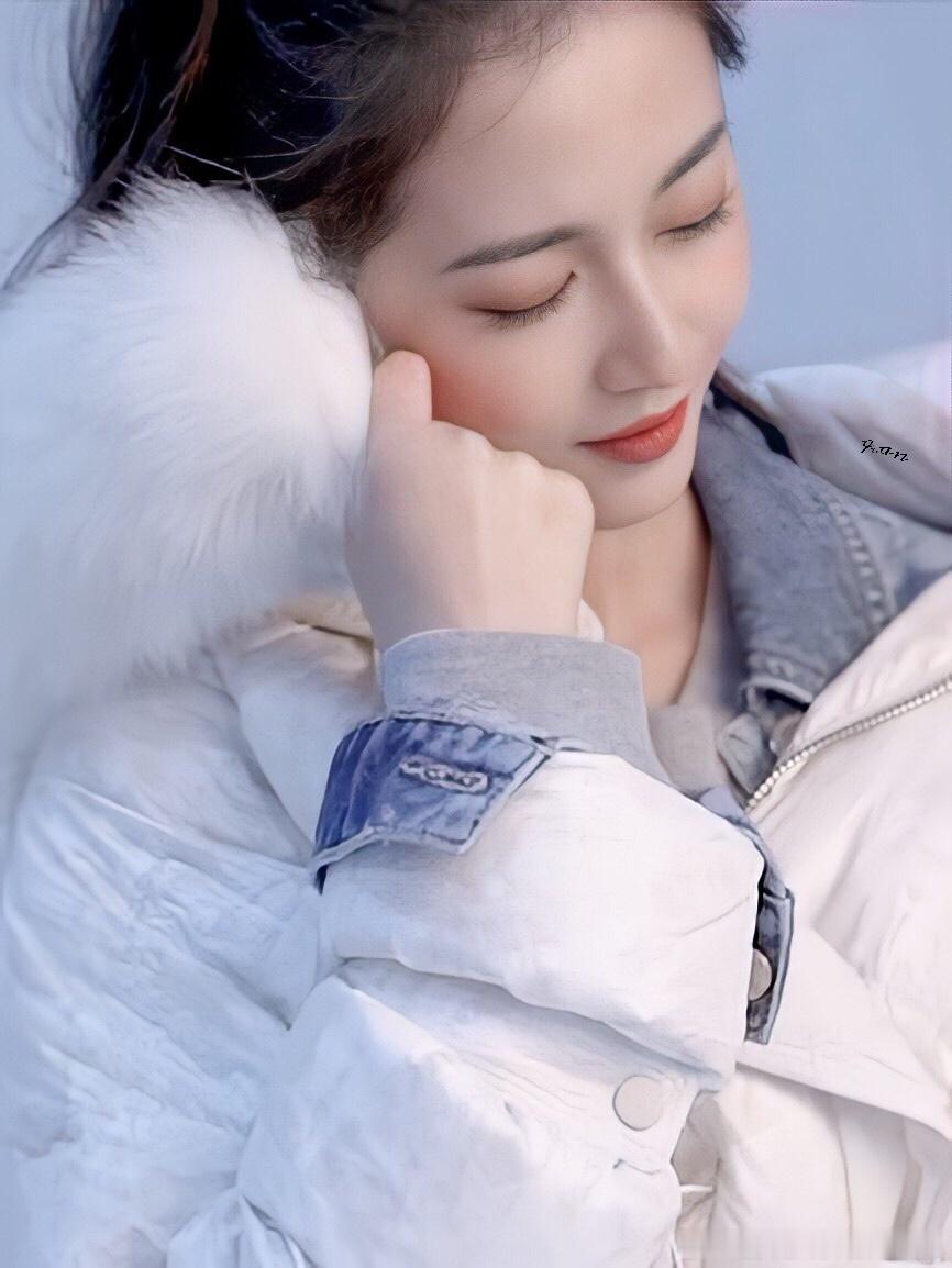 陈钰琪[超话][打call] 陈钰琪金吾不禁 [打call]陈钰琪李令歌 陪你这