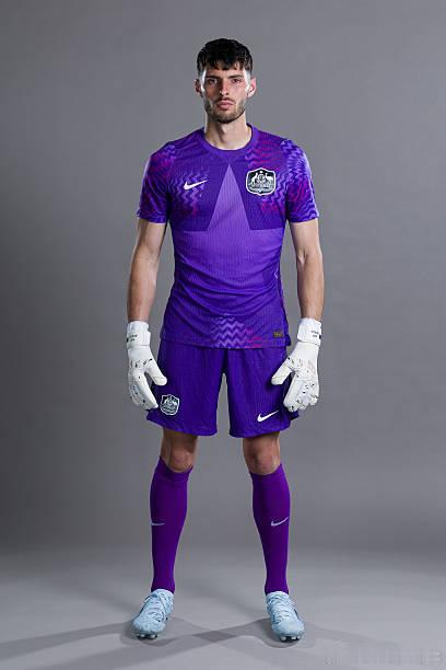 澳大利亚队 2026美加墨世界杯 官方标准照之门将篇：1.Maty Ryan, 