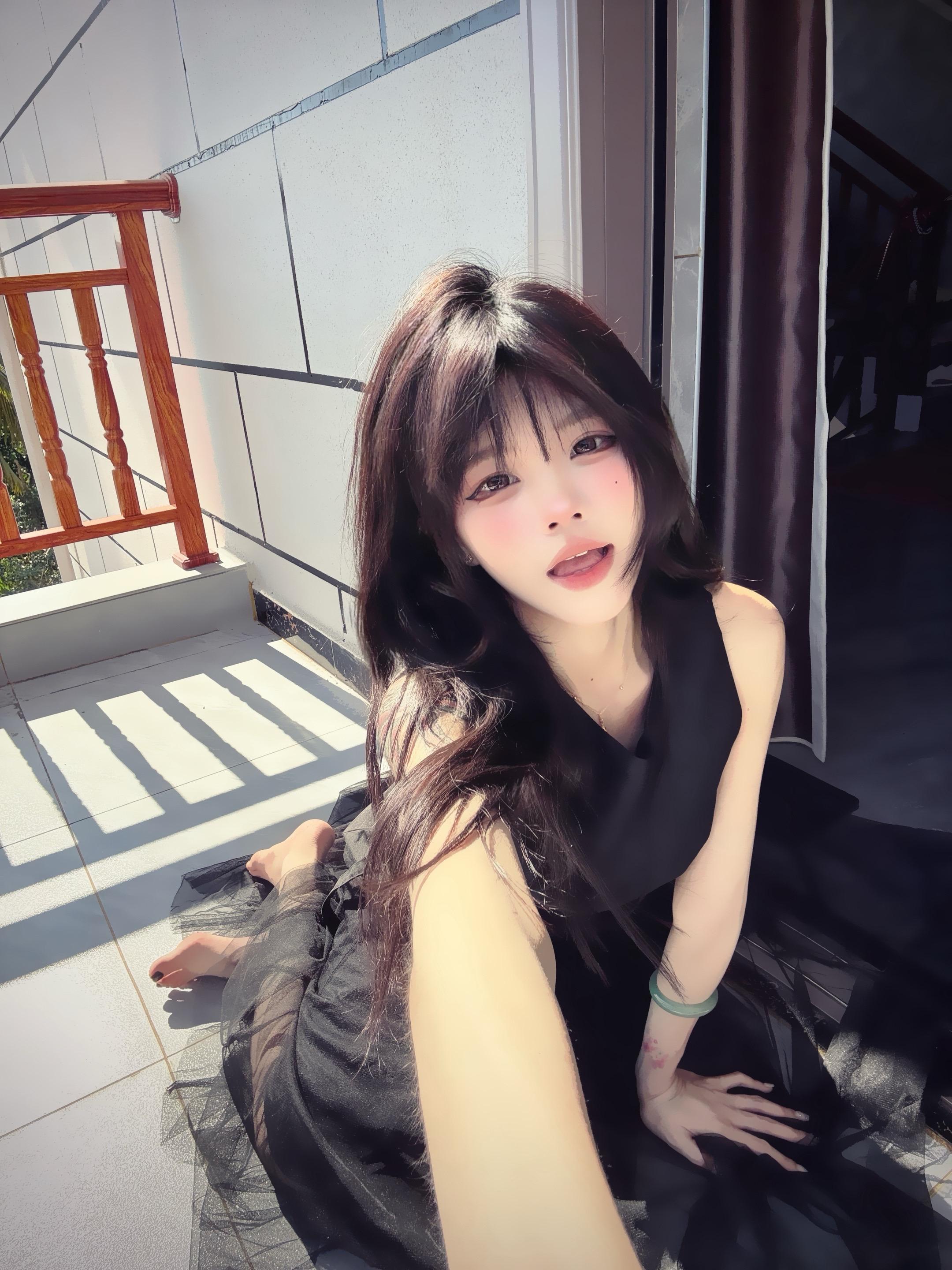 该怎么开口 是最近天冷了 还是想你了。