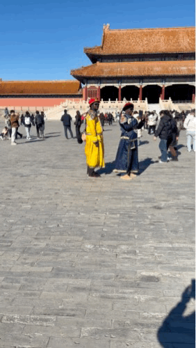 去故宫转了一圈，我看我是真的起猛了！

我揉了三次眼睛，以为自己穿越到了漫威的“