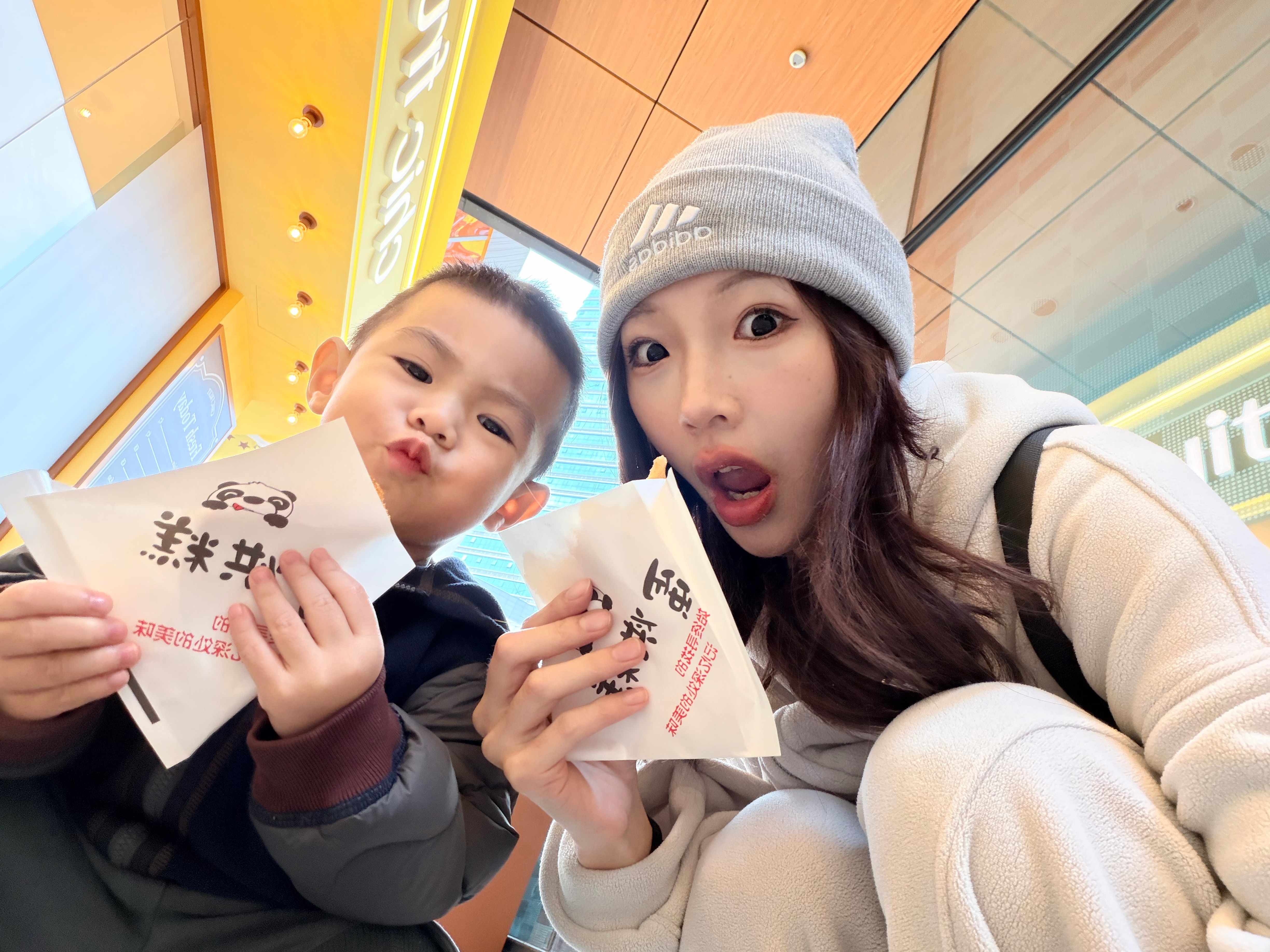 上来分享最近吧好幸福 