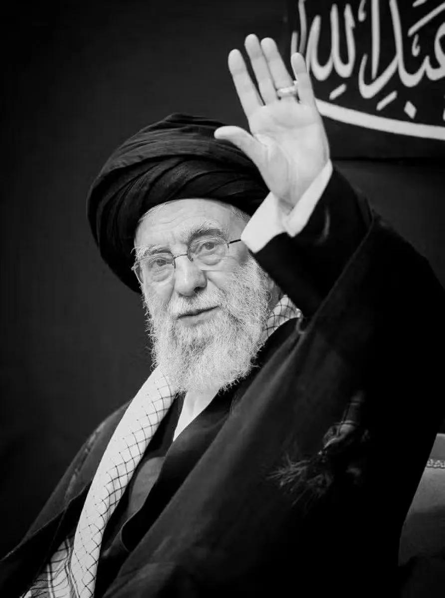 伊朗疯了一样打遍海湾，现在终于明白了，哈梅内伊遇袭身亡！伊朗革命卫队强硬派全面掌