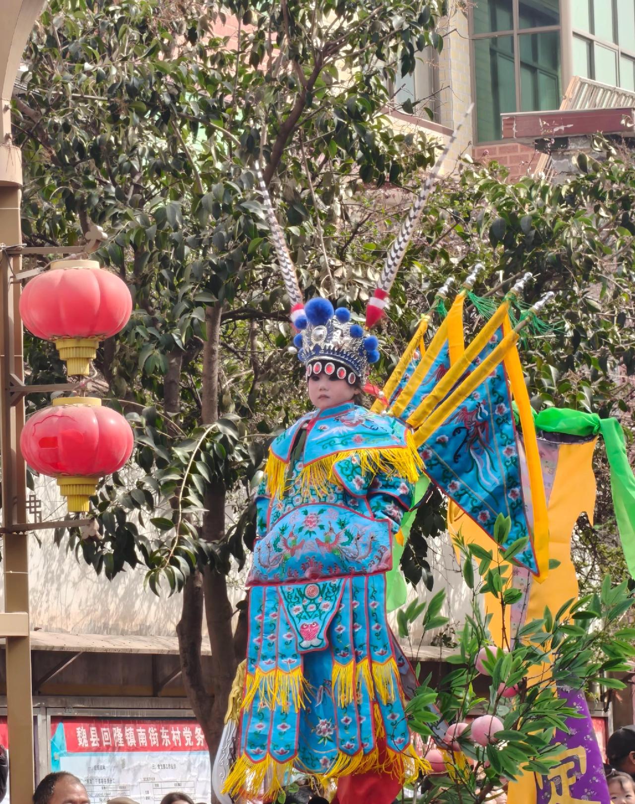 这是我们老家的背歌，你见过吗？
今年大年初四到初六，我的家乡魏县回隆镇举办了热闹