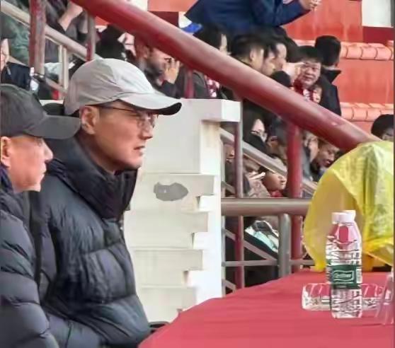 侯永永有希望入选邵佳一3月集训国家队，邵佳一中超第二轮专门现场观看了河南队VS云