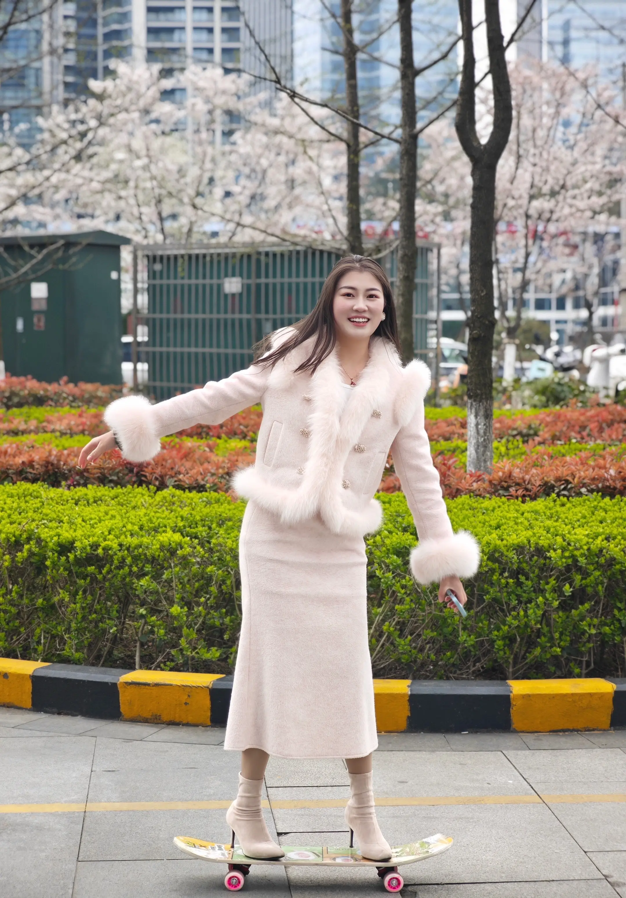 20岁什么也听不进去，30岁什么也说不出口。