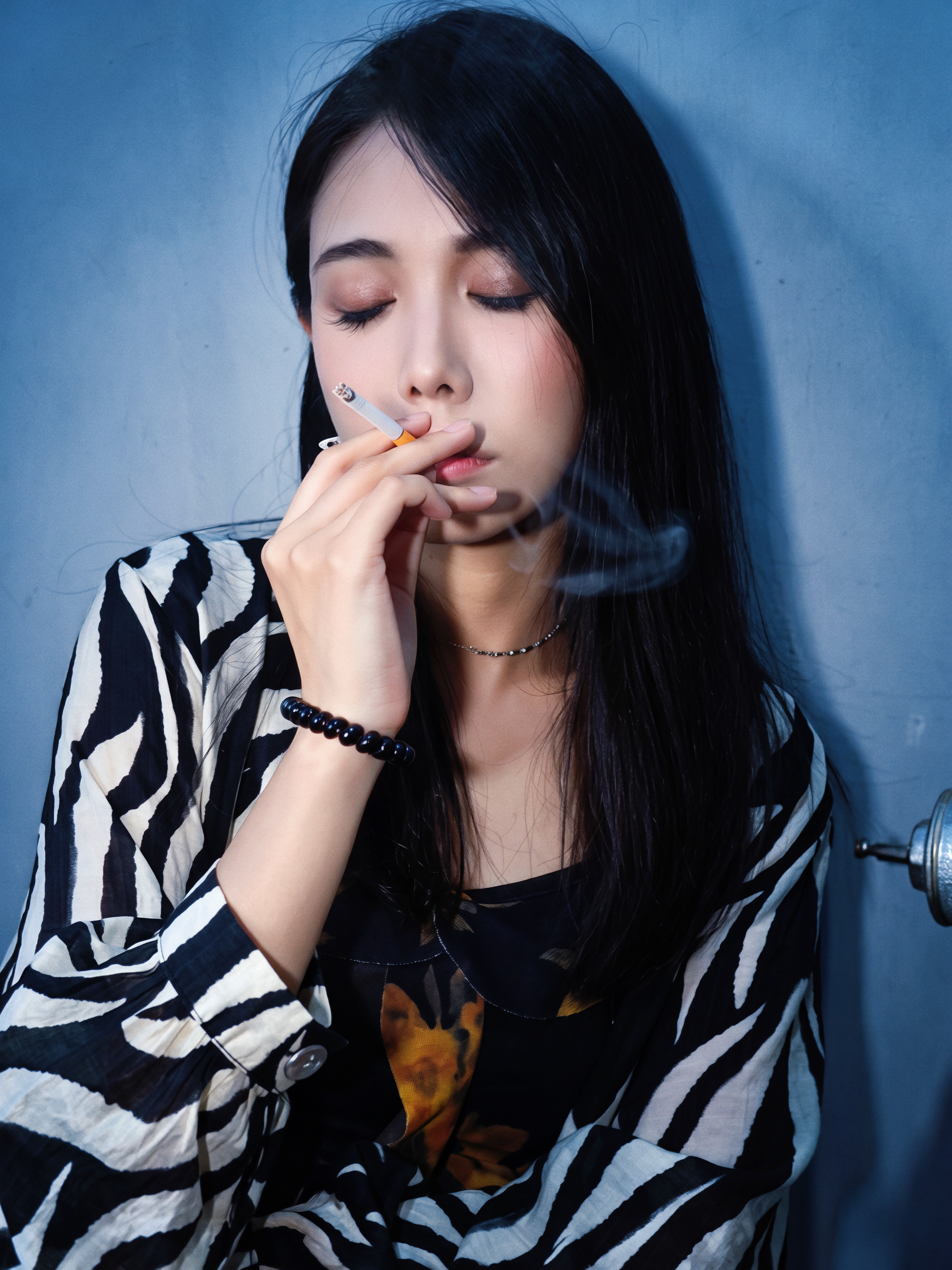 🚬 