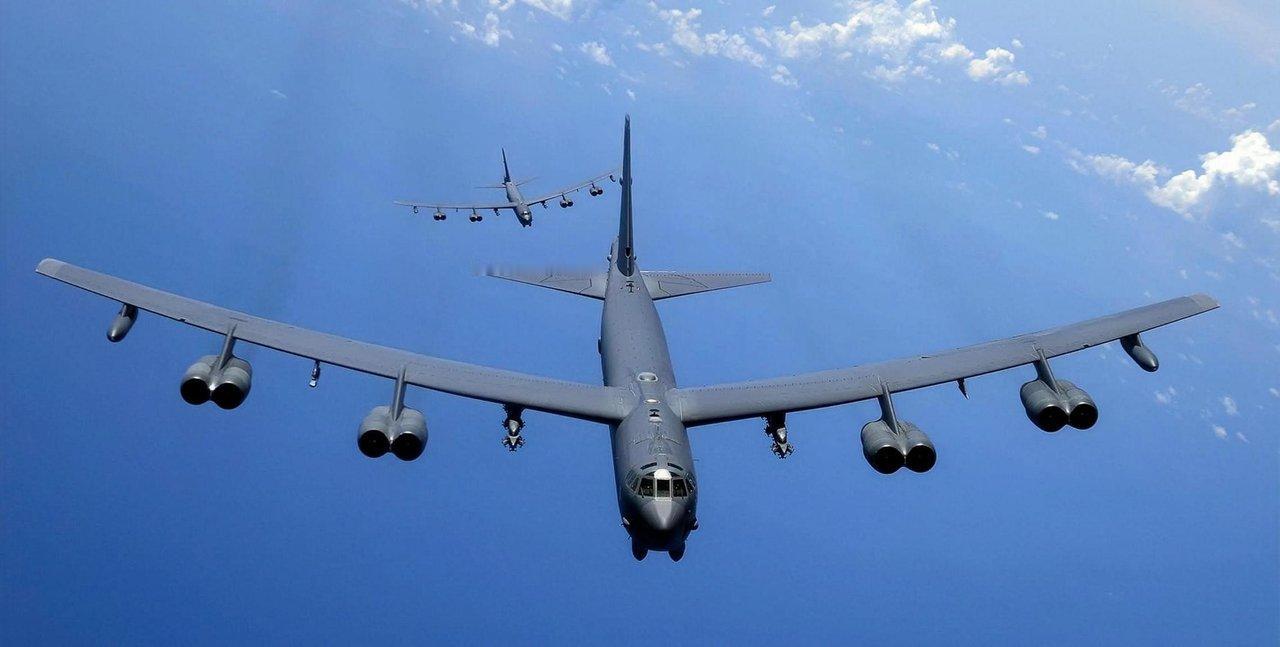 2026年是要乱套了吗？美国刚刚抓了马杜罗，现在又开始在中东大规模调动部队。这边