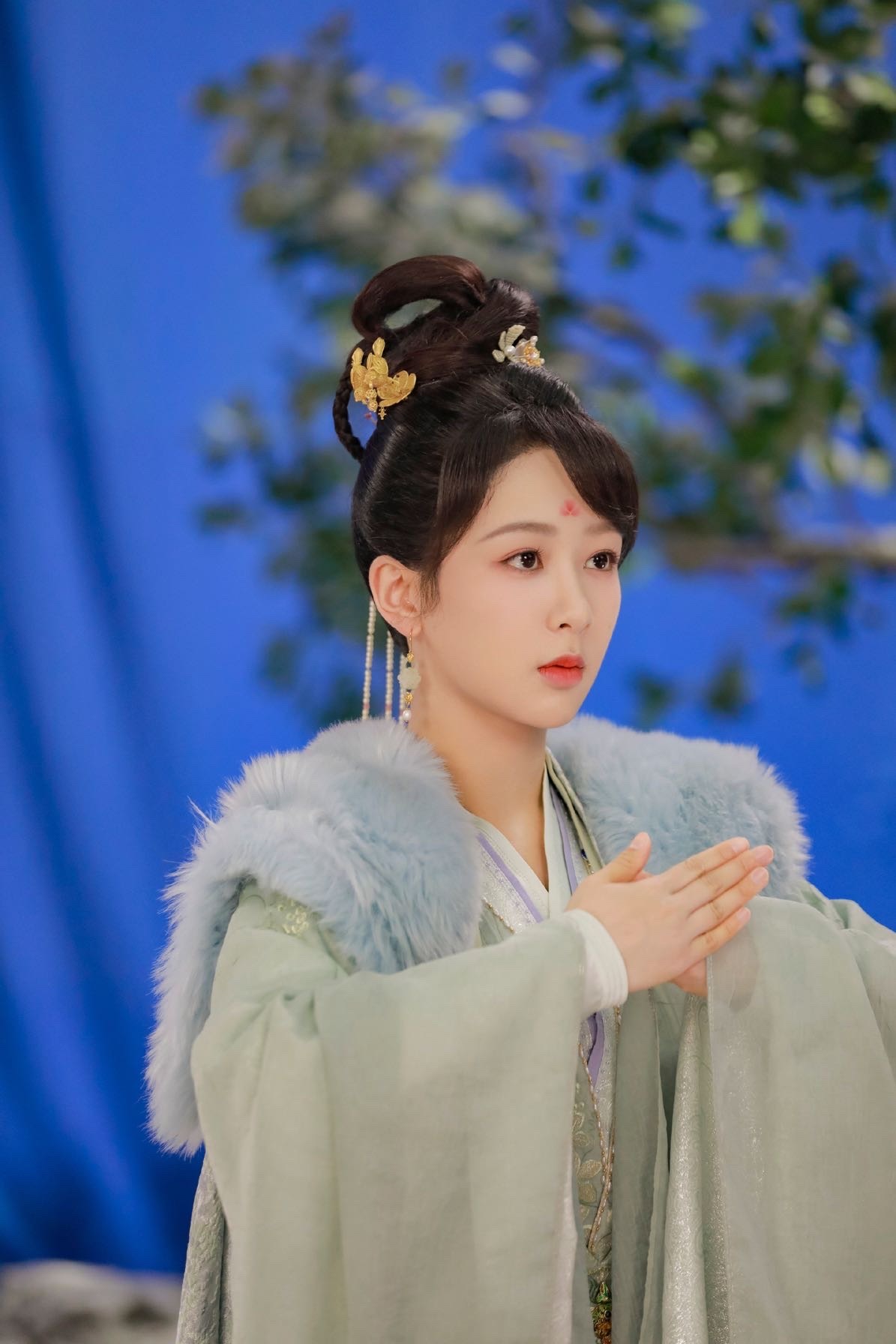 #杨紫[超话]##杨紫小夭# [心]#杨紫长相思# 希望你不奔赴大海，依旧可以春