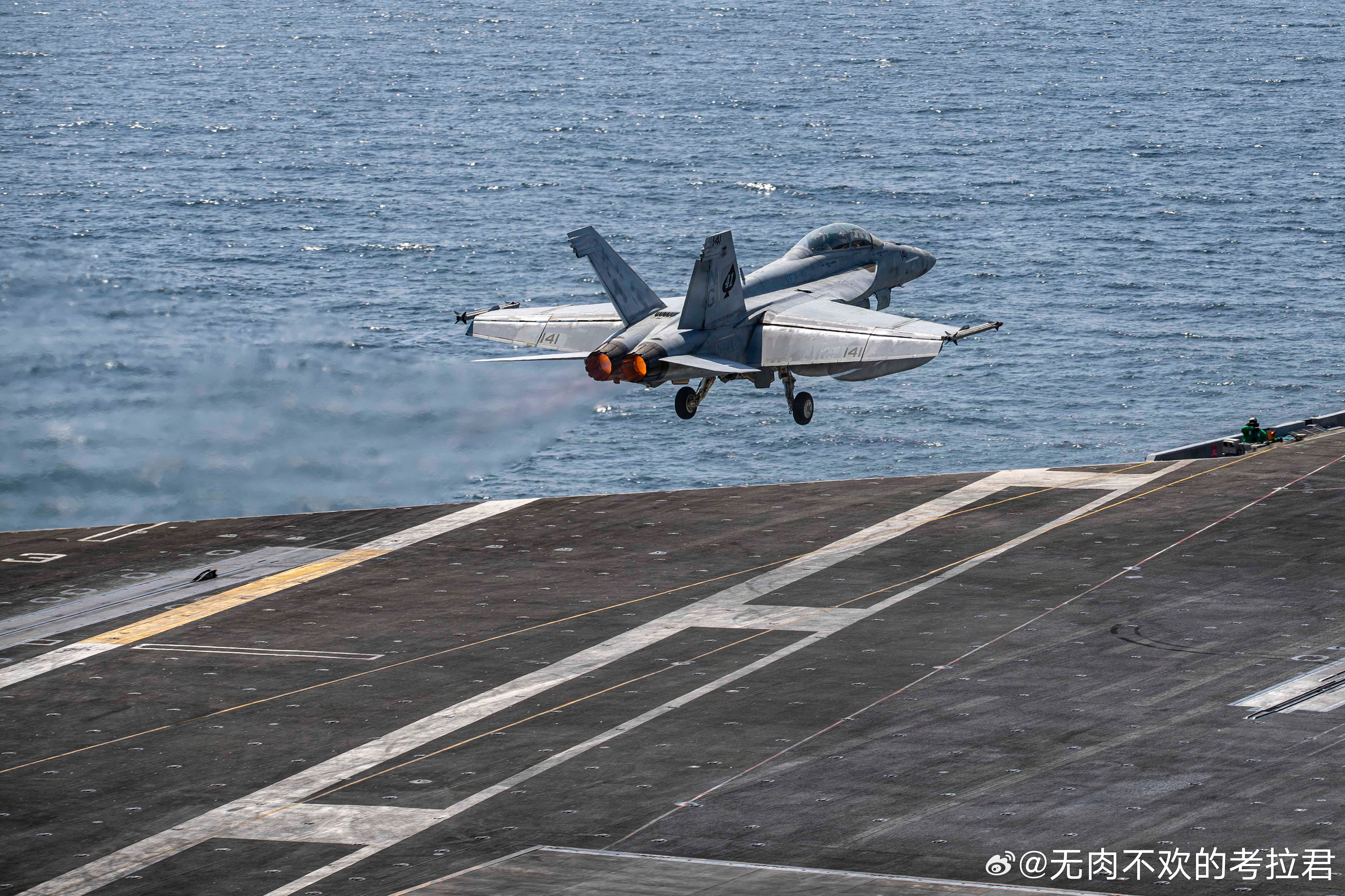 USS Abraham Lincoln (CVN 72)在中央司令部任务区参加O