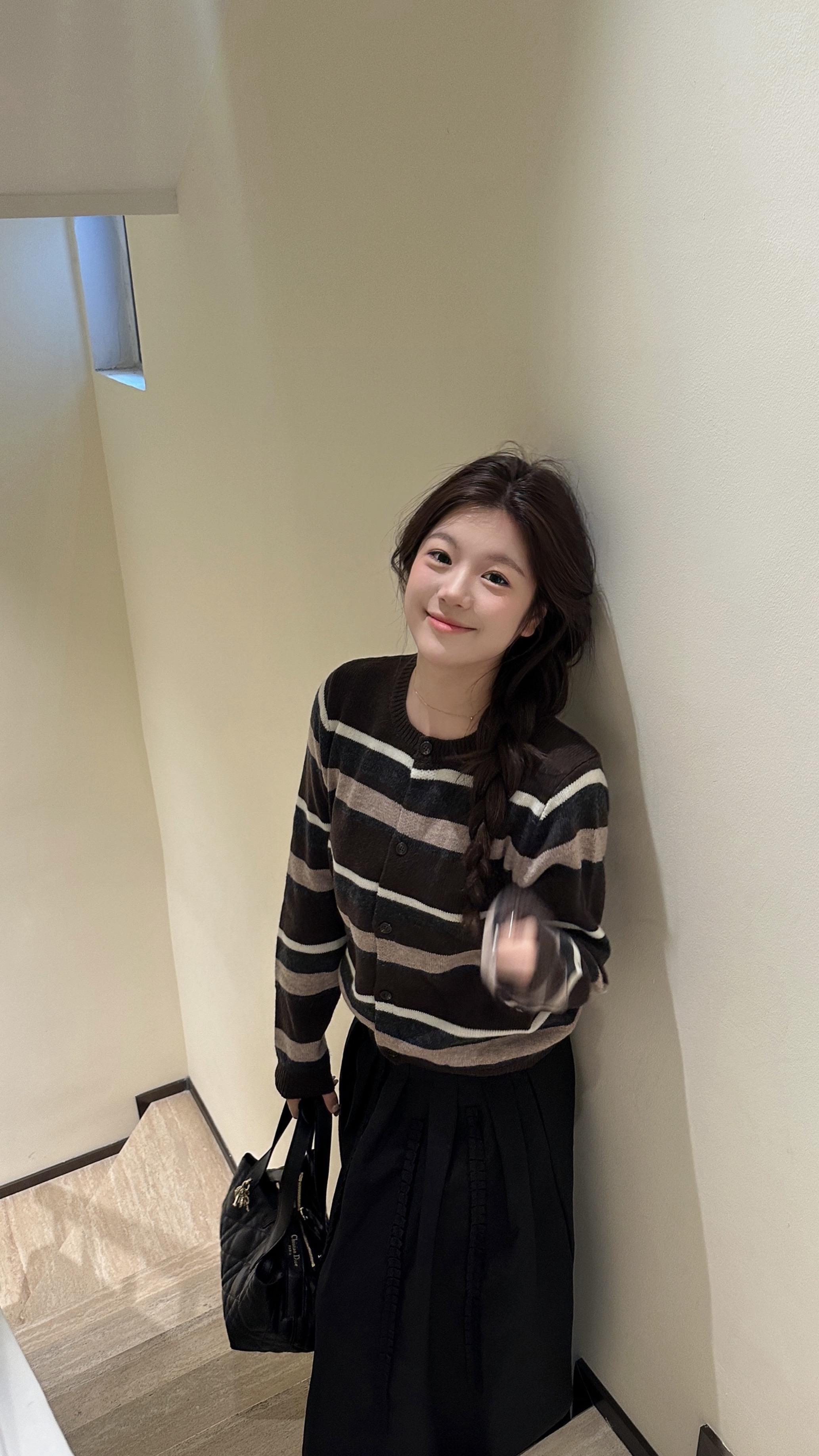 你必须非常爱自己 以至于别人不爱你 也不会困扰你